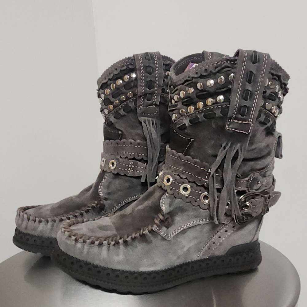 🚫sold🚫El Vaquero NEW 37 Suede Boots